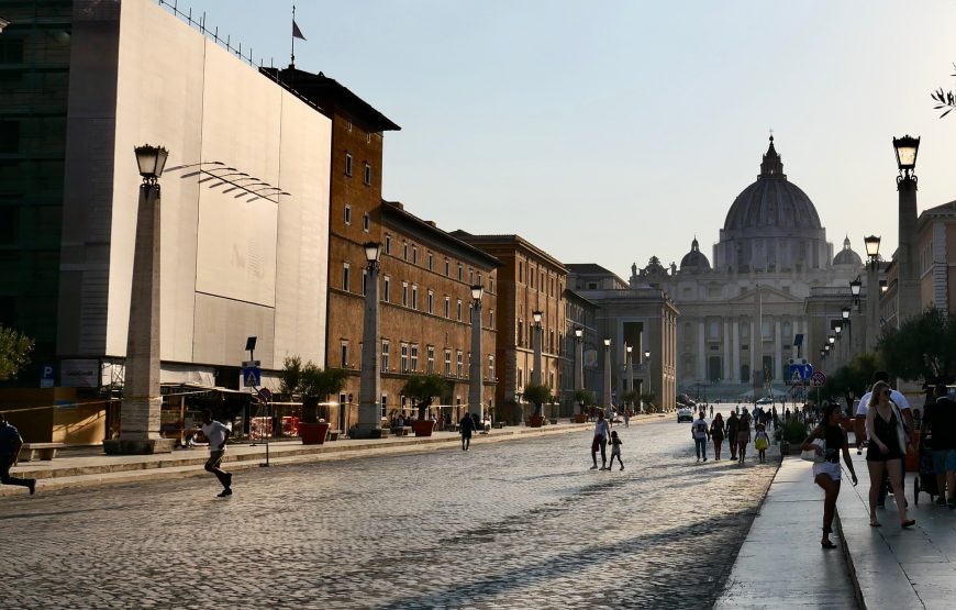 St. Peter Basilica tour with Dome Climb